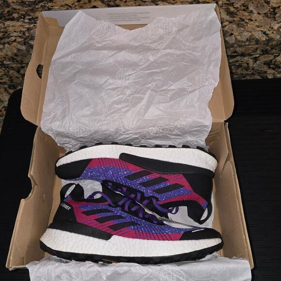 Adidas Terrex Two Ultra Primeblue size 9 Scarlet Athletic Sneakers H69069 - Picture 9 of 9